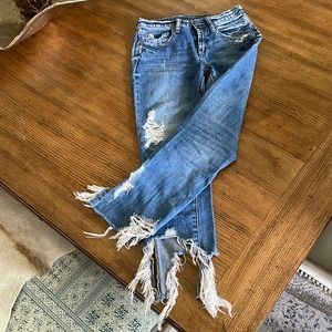 Blank NYC Distressed Jeans size 24 cropped Madison